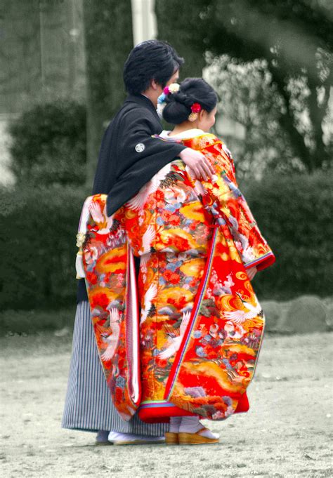 uchikake kimono